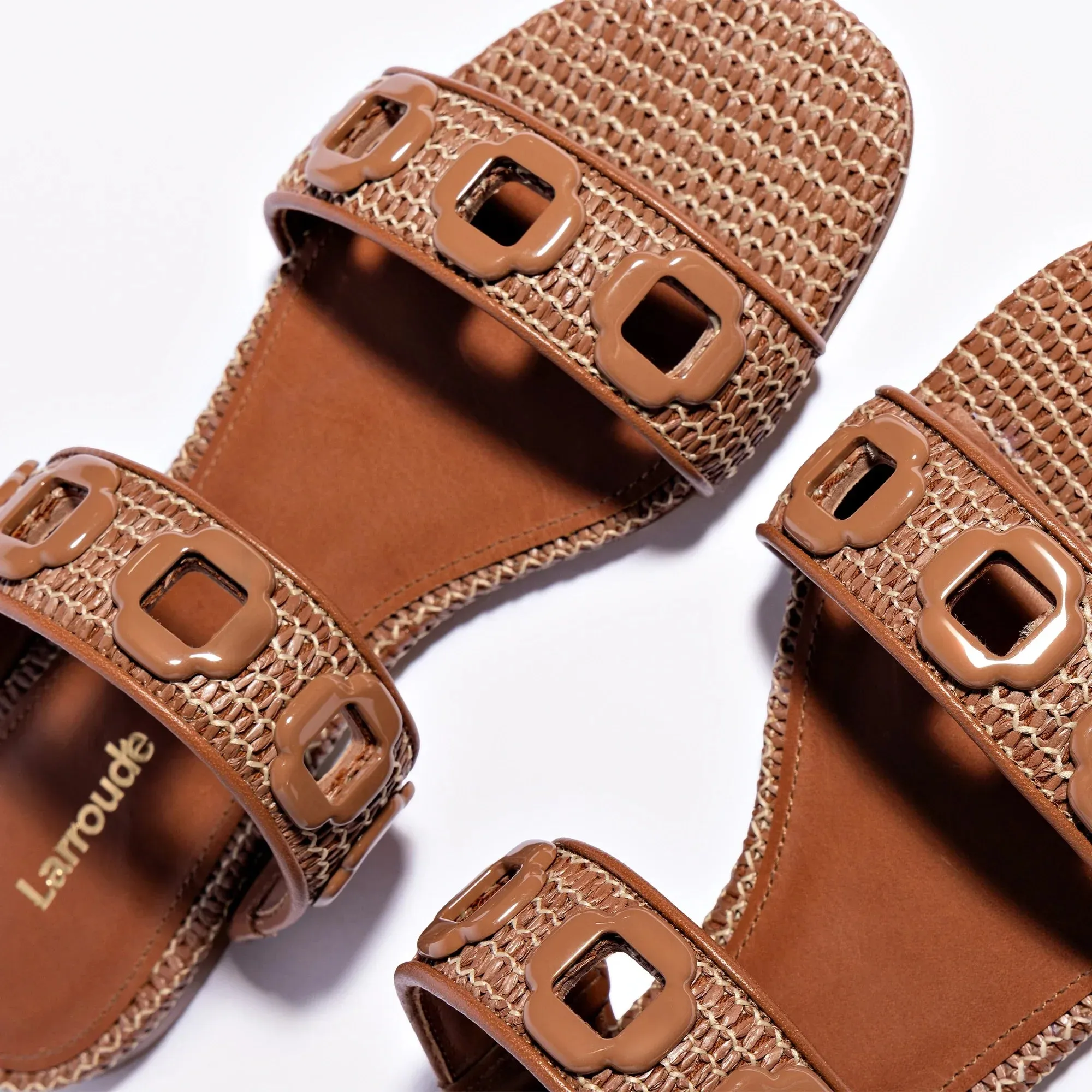 Larroude Milan Flat Mule In Caramel Wave Raffia