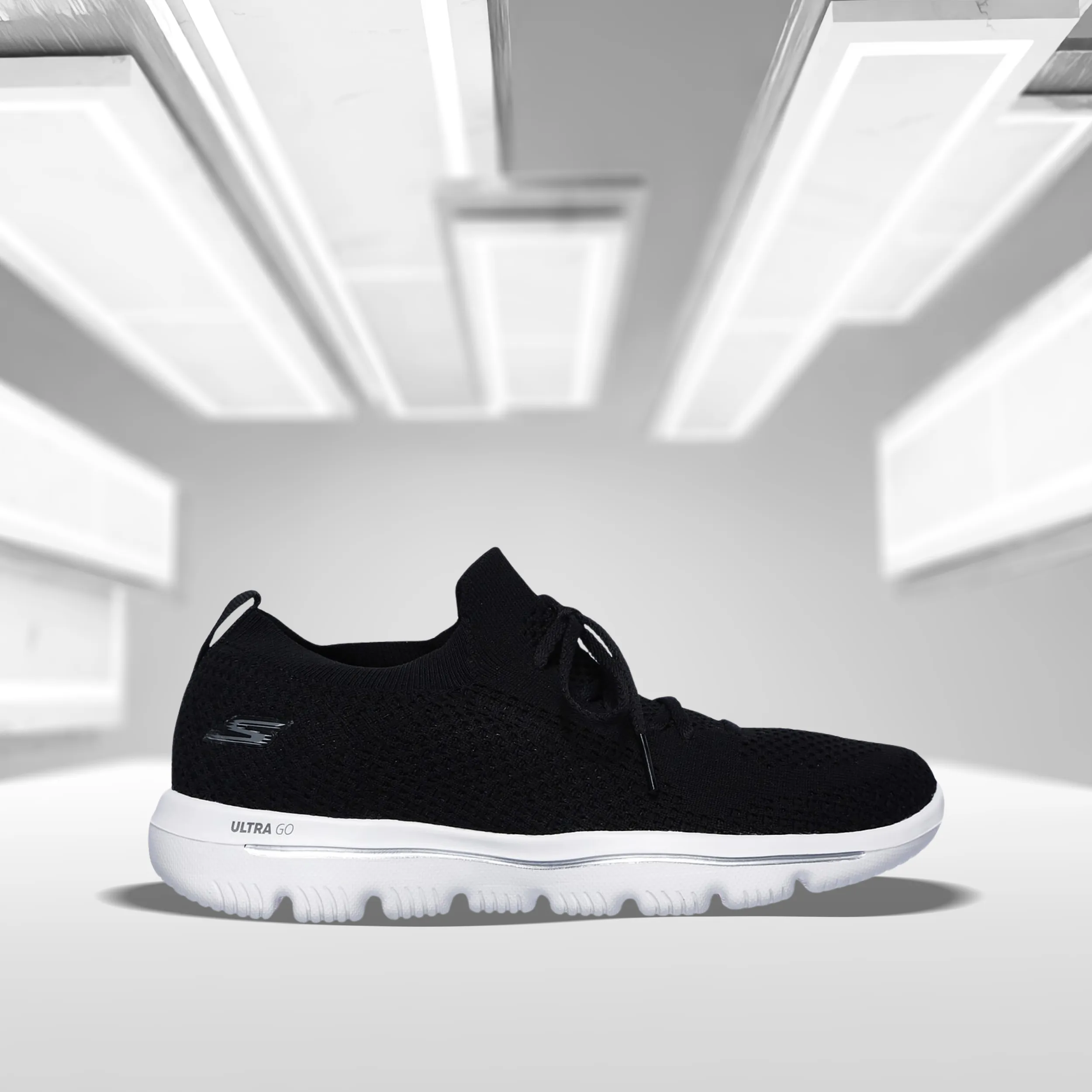 SKECHERS GO WALK EVOLUTION ULTRA-FABLE (15742-BKW)