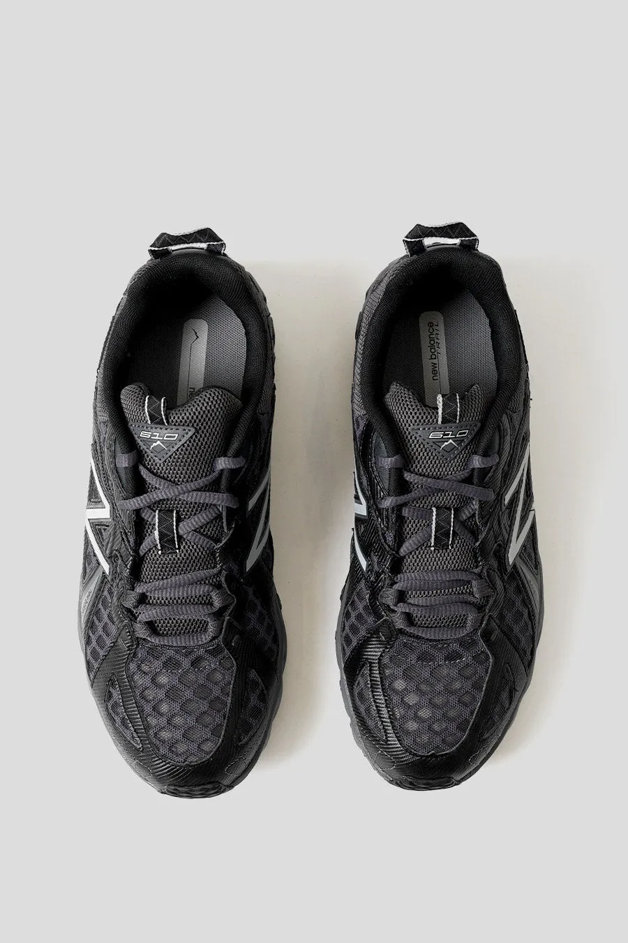 SNEAKERS 610TV1 MAGNET ET BLACK